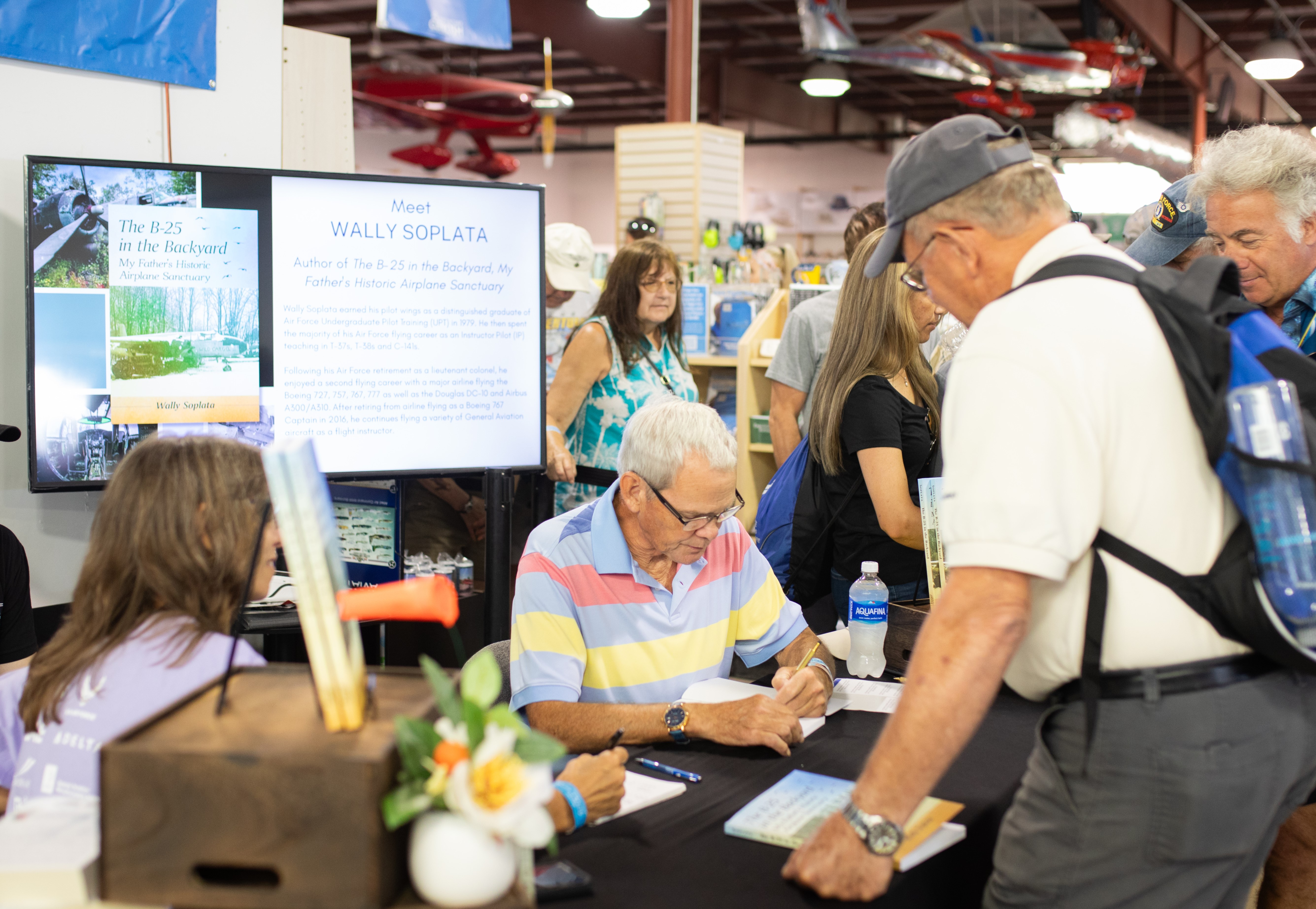 AirVenture Attendees in line for book signing at Authors Corner