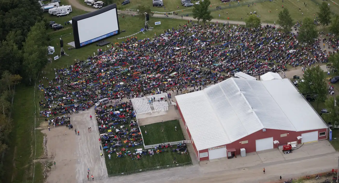 Fly-In Theater